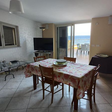 Casa Carmelo Lejlighed Nizza di Sicilia Eksteriør billede